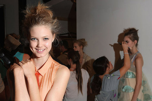 Alberta Ferretti's Spring 2010 Philosophy: Light, Gauzy, and Full of Lips Alberta Ferretti's Spring 2010 Philosophy: Light, Gauzy, and Full of Lips