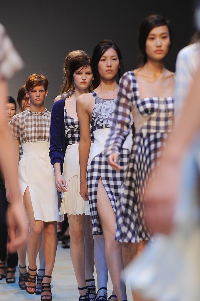 Christopher Kane Sends Out Gingham Girls for Spring 2010 Christopher Kane Sends Out Gingham Girls for Spring 2010