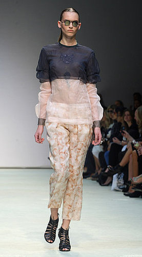 Marios Schwab Debuts Three-Way Layering for Spring 2010 Marios Schwab Debuts Three-Way Layering for Spring 2010