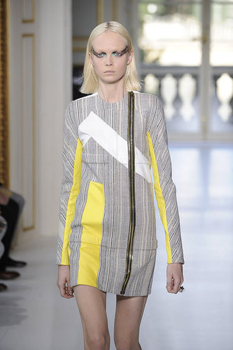 Balenciaga Aims to Go Thorougly Modern for Spring 2010 Balenciaga Aims to Go Thorougly Modern for Spring 2010