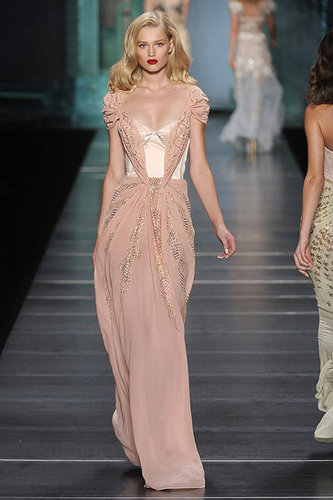 Christian Dior Channels Film Noir for Spring 2010 Christian Dior Channels Film Noir for Spring 2010