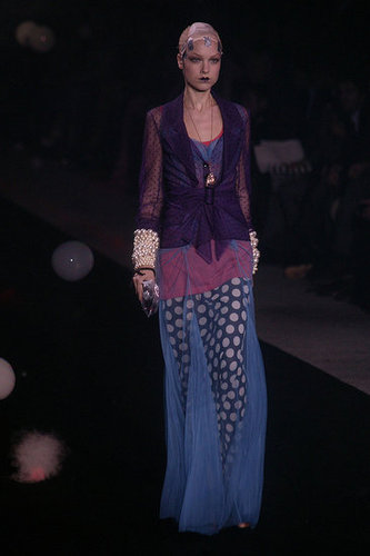 John Galliano Harks Back to Fading Film Stars for Spring 2010 John Galliano Harks Back to Fading Film Stars for Spring 2010