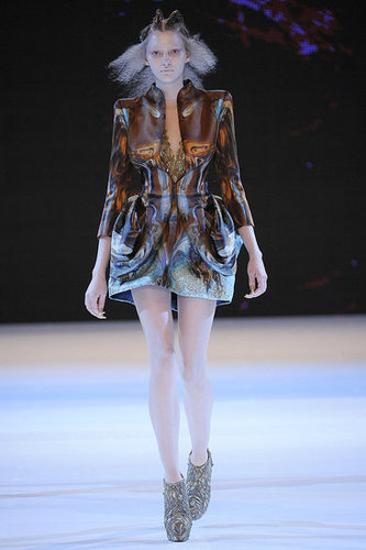 Alexander McQueen Shows Holographic Alien Beauties for Spring 2010 Alexander McQueen Shows Holographic Alien Beauties for Spring 2010
