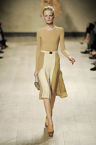 Pheobe Philo's First Celine Runway Collection for Spring 2010: The Reviews Are In Pheobe Philo's First Celine Runway Collection for Spring 2010: The Reviews Are In