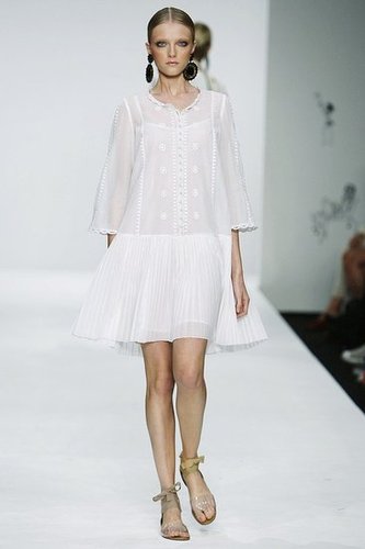 London Fashion Week: Issa Spring 2009 London Fashion Week: Issa Spring 2009
