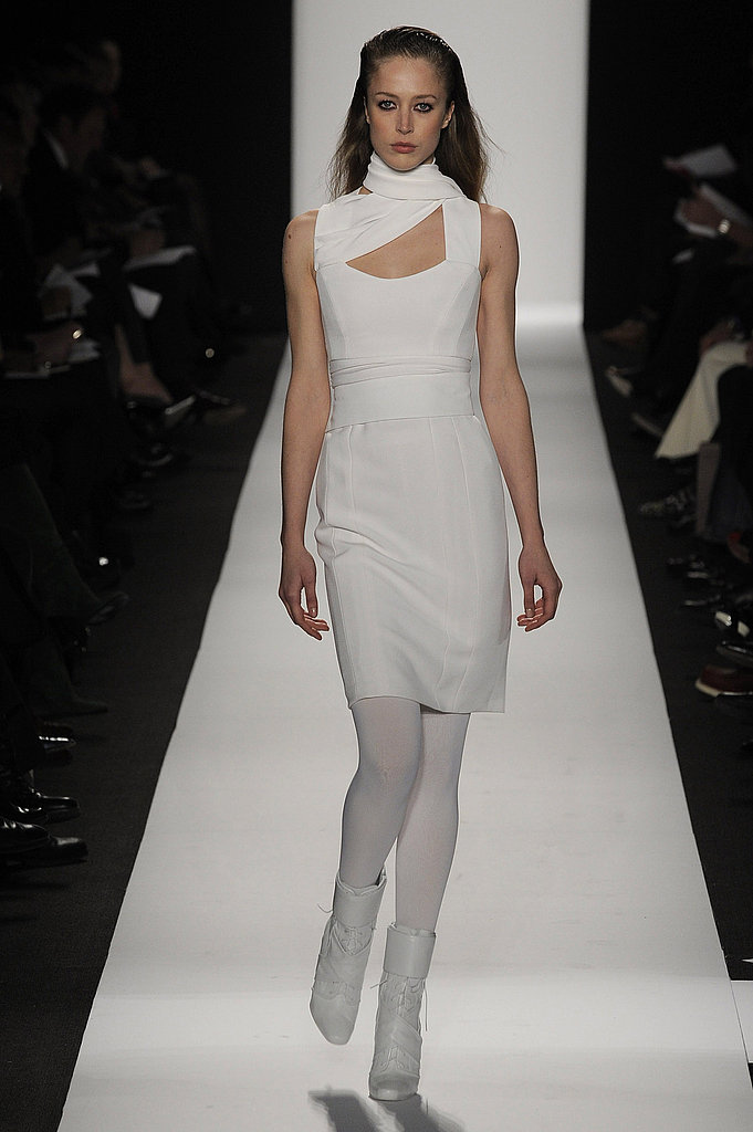 New York Fashion Week: Narciso Rodriguez Fall 2009 Video New York Fashion Week: Narciso Rodriguez Fall 2009 Video