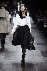 Milan Fashion Week: Burberry Prorsum Fall 2009