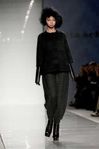 Milan Fashion Week: Mila Schon Fall 2009 Milan Fashion Week: Mila Schon Fall 2009