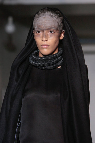 Paris Fashion Week: Kris Van Assche Fall 2009 Paris Fashion Week: Kris Van Assche Fall 2009