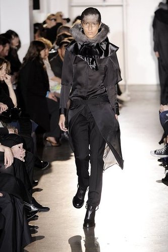 Paris Fashion Week: Kris Van Assche Fall 2009 Paris Fashion Week: Kris Van Assche Fall 2009