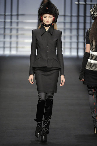 Paris Fashion Week: Karl Lagerfeld Fall 2009 Paris Fashion Week: Karl Lagerfeld Fall 2009