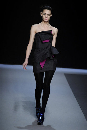 Paris Fashion Week: Emanuel Ungaro Fall 2009 Paris Fashion Week: Emanuel Ungaro Fall 2009