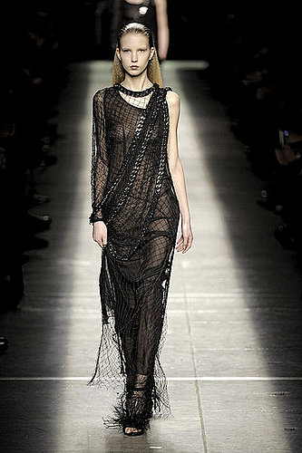 Givenchy Fall 2009
Givenchy Fall 2009