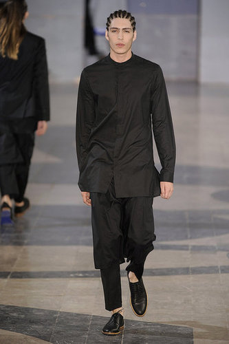 Paris: Kris Van Assche Men's Spring 2010 Paris: Kris Van Assche Men's Spring 2010