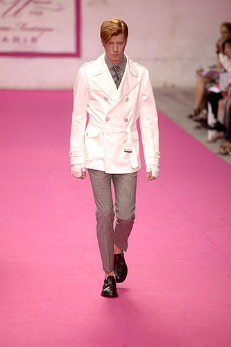 Paris: Emanuel Ungaro Men's Spring 2010 Paris: Emanuel Ungaro Men's Spring 2010