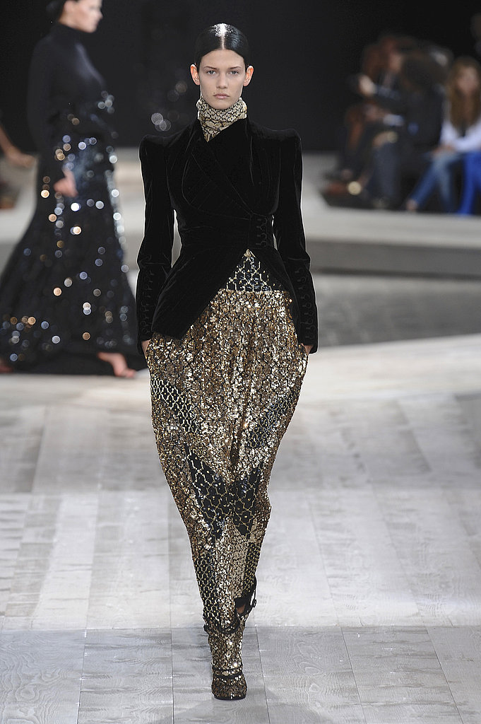 Givenchy Fall 2009 Haute Couture Givenchy Fall 2009 Haute Couture