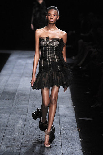Valentino Fall 2009 Haute Couture Valentino Fall 2009 Haute Couture