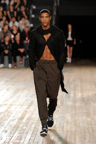 New York Fashion Week: Y-3 Spring 2010 New York Fashion Week: Y-3 Spring 2010