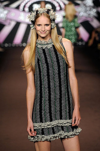 New York Fashion Week: Anna Sui Spring 2010 New York Fashion Week: Anna Sui Spring 2010