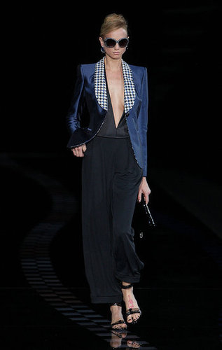 Milan Fashion Week: Giorgio Armani Spring 2010 Milan Fashion Week: Giorgio Armani Spring 2010