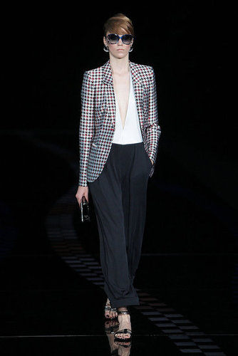 Milan Fashion Week: Giorgio Armani Spring 2010 Milan Fashion Week: Giorgio Armani Spring 2010