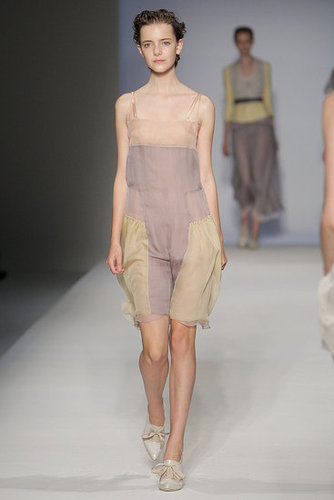 Milan Fashion Week: Alberta Ferretti Spring 2010 Milan Fashion Week: Alberta Ferretti Spring 2010