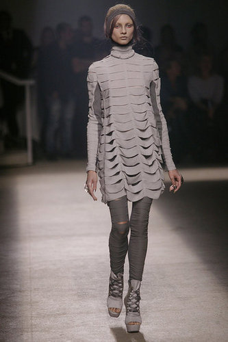 Paris Fashion Week: Gareth Pugh Spring 2010 Paris Fashion Week: Gareth Pugh Spring 2010