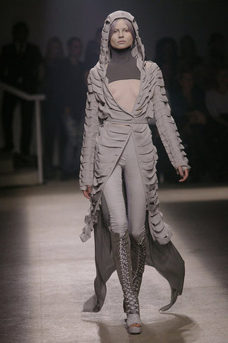 Paris Fashion Week: Gareth Pugh Spring 2010 Paris Fashion Week: Gareth Pugh Spring 2010