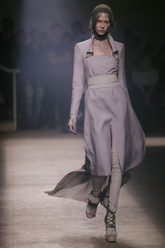 Paris Fashion Week: Gareth Pugh Spring 2010 Paris Fashion Week: Gareth Pugh Spring 2010
