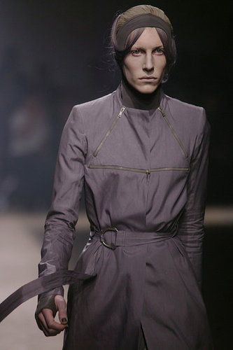 Paris Fashion Week: Gareth Pugh Spring 2010 Paris Fashion Week: Gareth Pugh Spring 2010