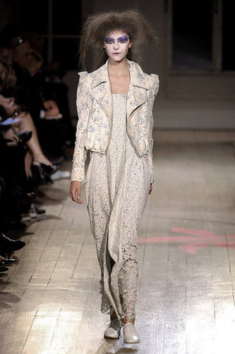 Paris Fashion Week: Yohji Yamamoto Spring 2010 Paris Fashion Week: Yohji Yamamoto Spring 2010