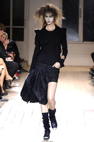 Paris Fashion Week: Yohji Yamamoto Spring 2010 Paris Fashion Week: Yohji Yamamoto Spring 2010