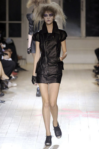 Paris Fashion Week: Yohji Yamamoto Spring 2010 Paris Fashion Week: Yohji Yamamoto Spring 2010