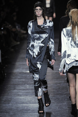 Paris Fashion Week: Ann Demeulemeester Spring 2010 Paris Fashion Week: Ann Demeulemeester Spring 2010