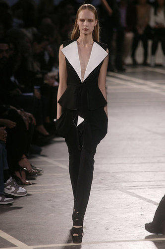 Paris Fashion Week: Givenchy Spring 2010 Paris Fashion Week: Givenchy Spring 2010