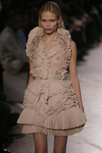 Paris Fashion Week: Givenchy Spring 2010 Paris Fashion Week: Givenchy Spring 2010
