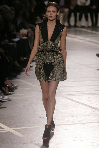 Paris Fashion Week: Givenchy Spring 2010 Paris Fashion Week: Givenchy Spring 2010