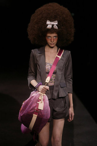 Paris Fashion Week: Louis Vuitton Spring 2010 Paris Fashion Week: Louis Vuitton Spring 2010