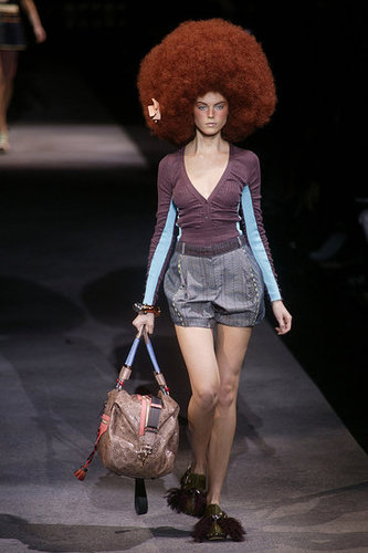 Paris Fashion Week: Louis Vuitton Spring 2010 Paris Fashion Week: Louis Vuitton Spring 2010