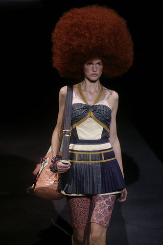 Paris Fashion Week: Louis Vuitton Spring 2010 Paris Fashion Week: Louis Vuitton Spring 2010