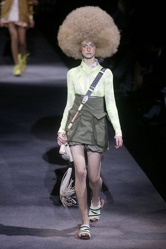 Paris Fashion Week: Louis Vuitton Spring 2010 Paris Fashion Week: Louis Vuitton Spring 2010