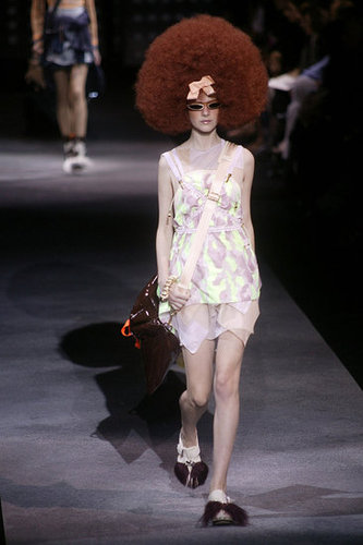 Paris Fashion Week: Louis Vuitton Spring 2010 Paris Fashion Week: Louis Vuitton Spring 2010