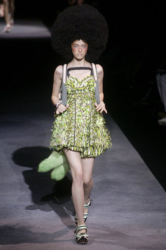 Paris Fashion Week: Louis Vuitton Spring 2010 Paris Fashion Week: Louis Vuitton Spring 2010