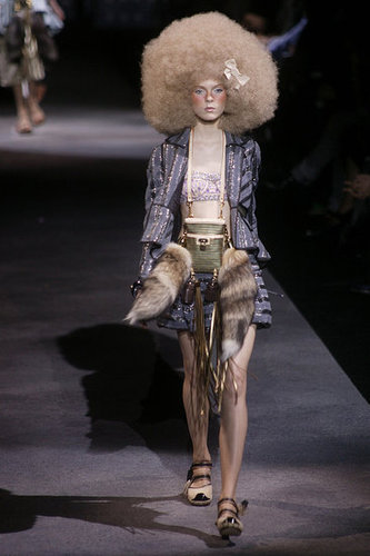Paris Fashion Week: Louis Vuitton Spring 2010 Paris Fashion Week: Louis Vuitton Spring 2010