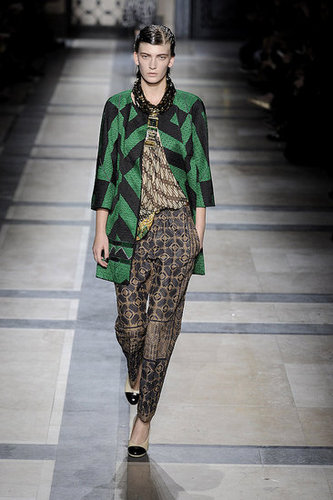 Paris Fashion Week: Dries Van Noten Spring 2010 Paris Fashion Week: Dries Van Noten Spring 2010