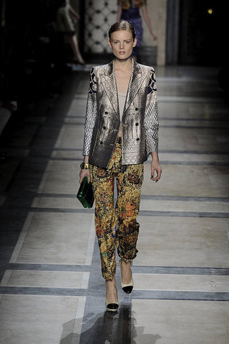 Paris Fashion Week: Dries Van Noten Spring 2010 Paris Fashion Week: Dries Van Noten Spring 2010