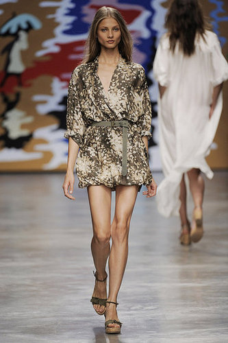 Paris Fashion Week: Stella McCartney Spring 2010 Paris Fashion Week: Stella McCartney Spring 2010