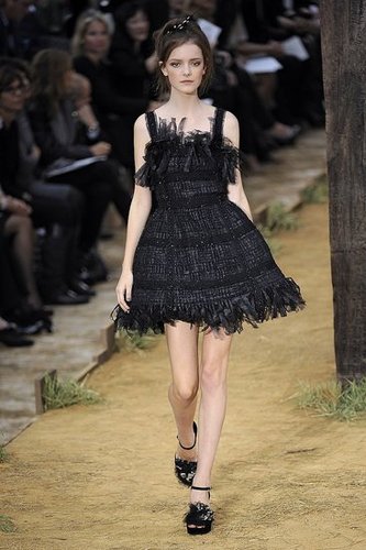 Paris Fashion Week: Chanel Spring 2010 Paris Fashion Week: Chanel Spring 2010