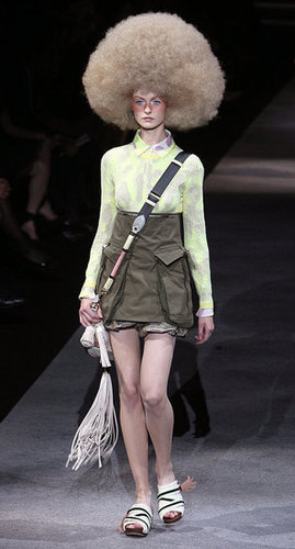 Paris Fashion Week: Louis Vuitton Spring 2010 Paris Fashion Week: Louis Vuitton Spring 2010