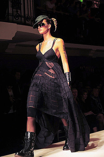 Jean Paul Gaultier spring 2010
Jean Paul Gaultier spring 2010